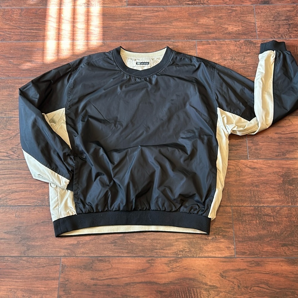Wedge golf reversible pullover size large